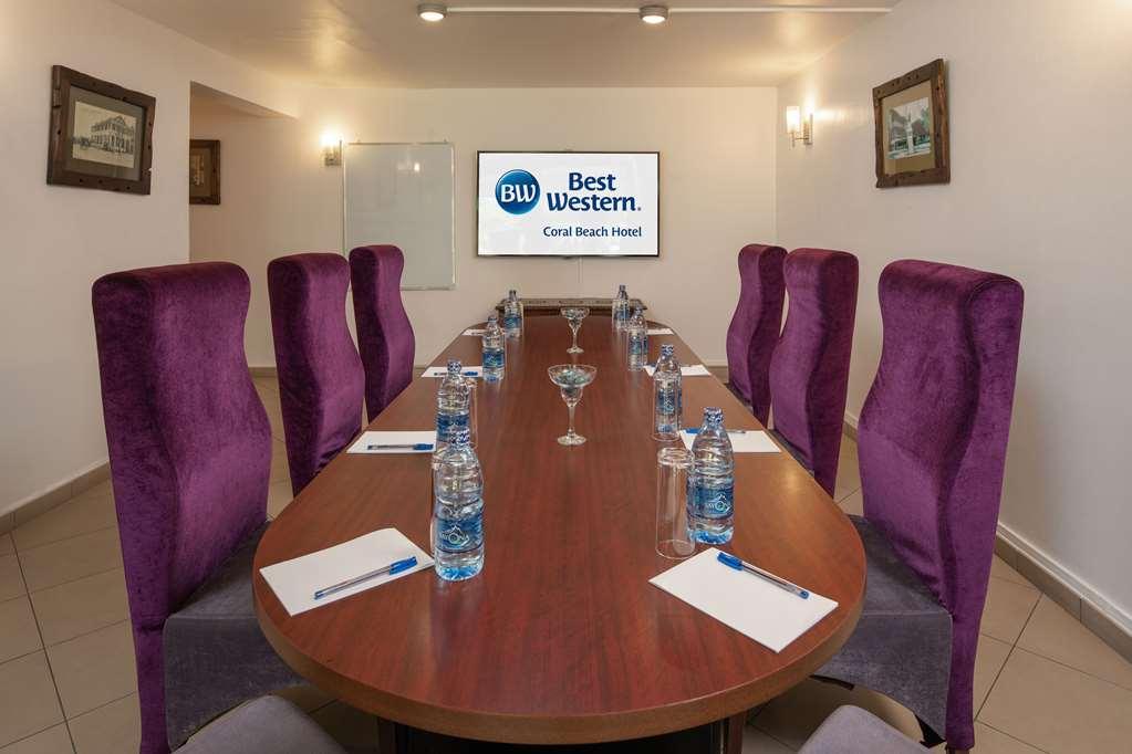 Coral Beach Hotel ダル・エス・サラーム 設備 写真