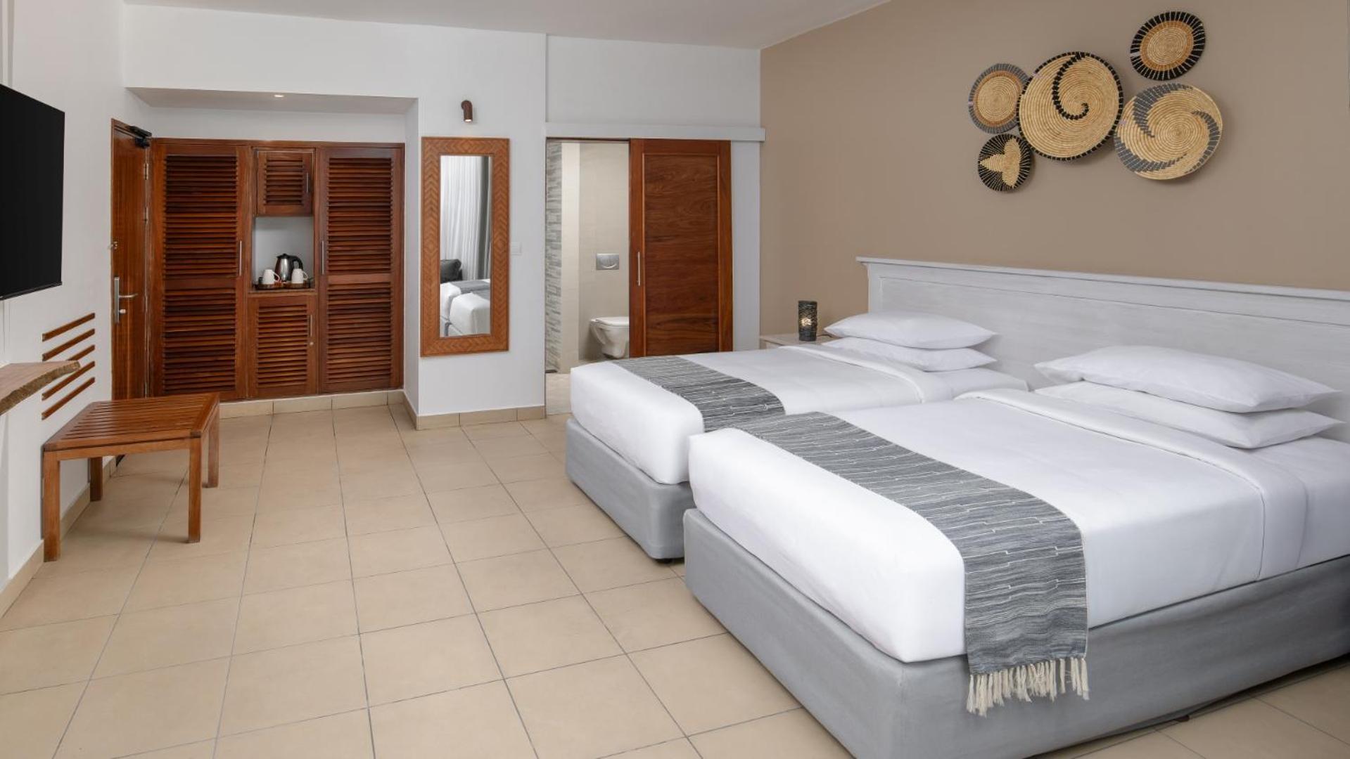 Coral Beach Hotel ダル・エス・サラーム エクステリア 写真